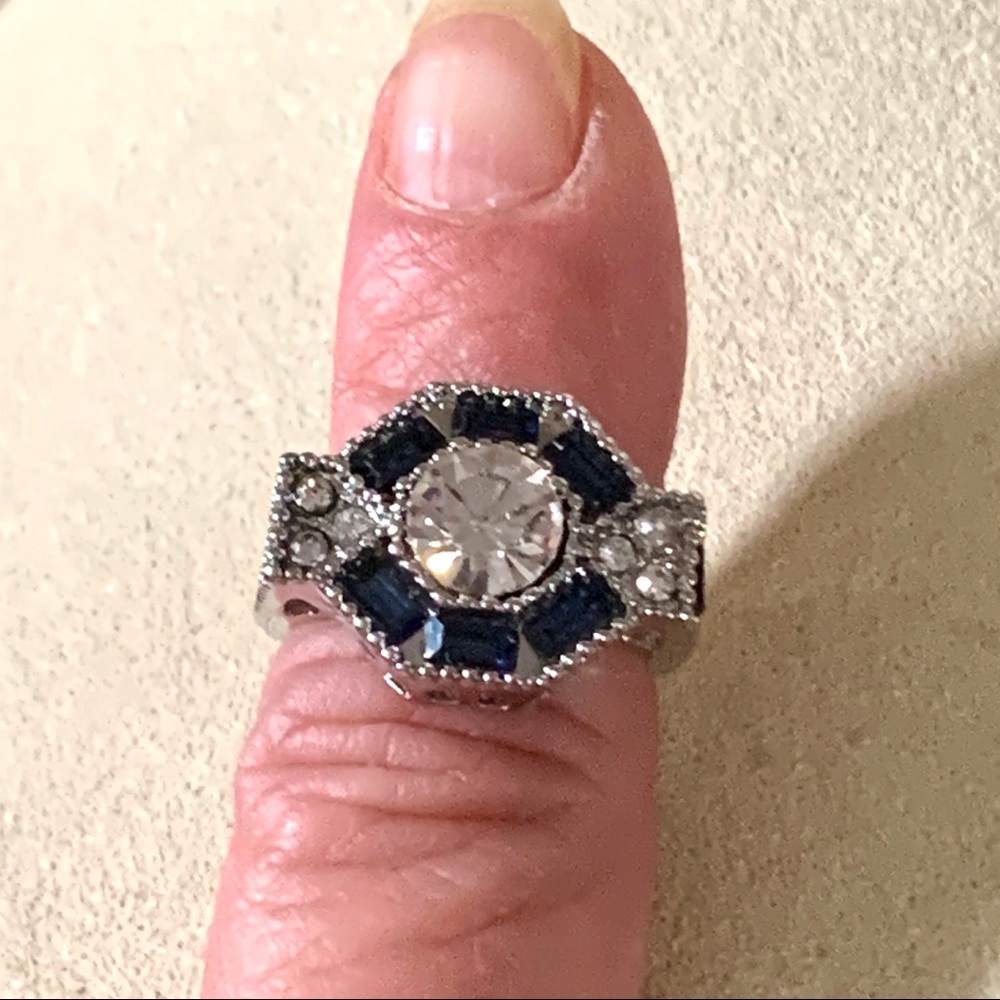 SILVER SAPPHIRE RING - Picture 7 of 9